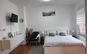 Studio Apartman - Sweet&Little